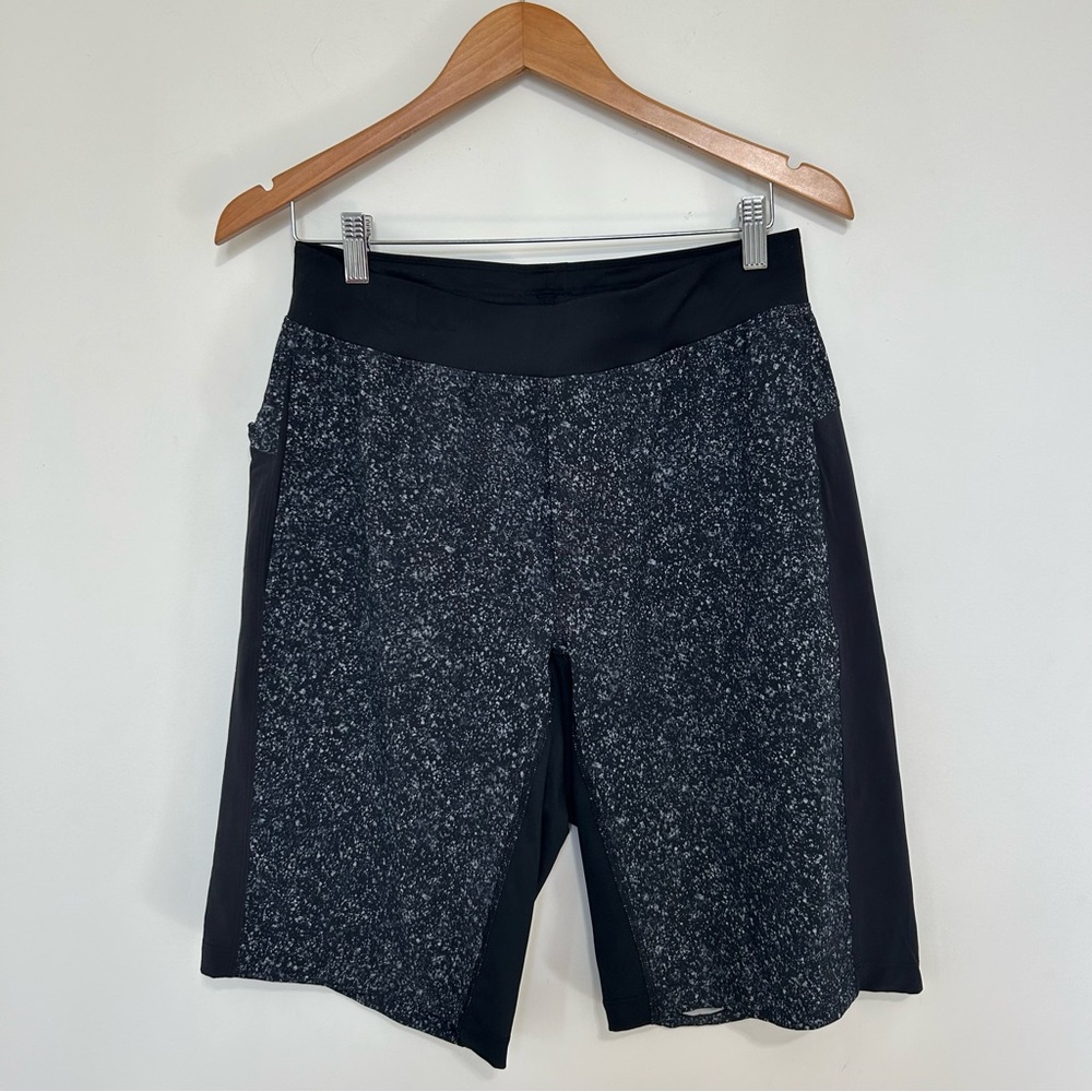 Lululemon T.H.E. Short 11” Linerless  Performance Shorts Sz M